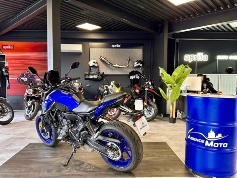 YAMAHA MT07 A2 d'occasion – Agence Moto La Rochelle (photo 3)