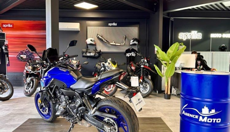 YAMAHA MT07 A2 d'occasion – Agence Moto La Rochelle (photo 3)